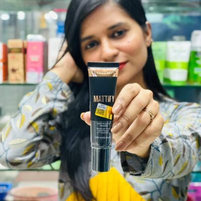 Makeup Revolution Mattify Matte and Fix Face Primer