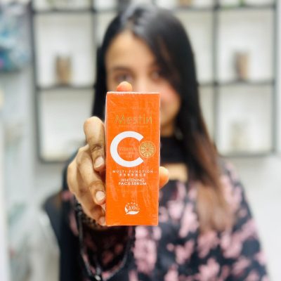 Mestin Vitamin C Hyaluronic Acid Whitening Facial Essence Serum