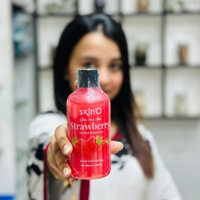 SkinO Strawberry Scented Shower Gel