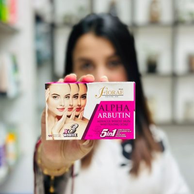 Fiorae Alpha Arbutin Miracle Whitening Soap