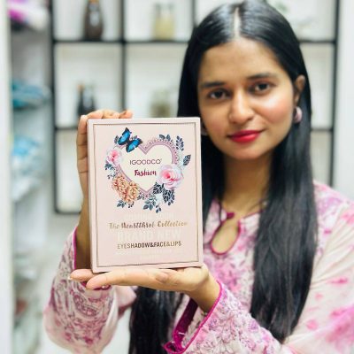 IGOODCO 5-in-1 Makeup Book Kit