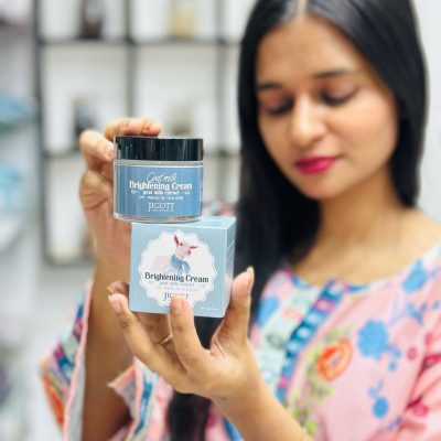 Jigott Goat Milk Brightening Cream