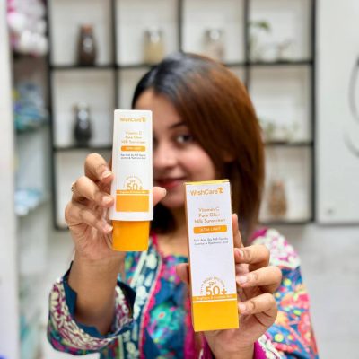 WishCare Vitamin C Pure Glow Milk Sunscreen