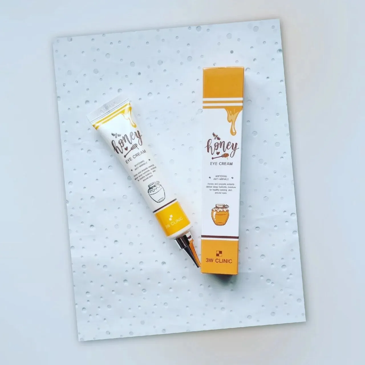3w Clinic Honey Eye Cream - Image 2